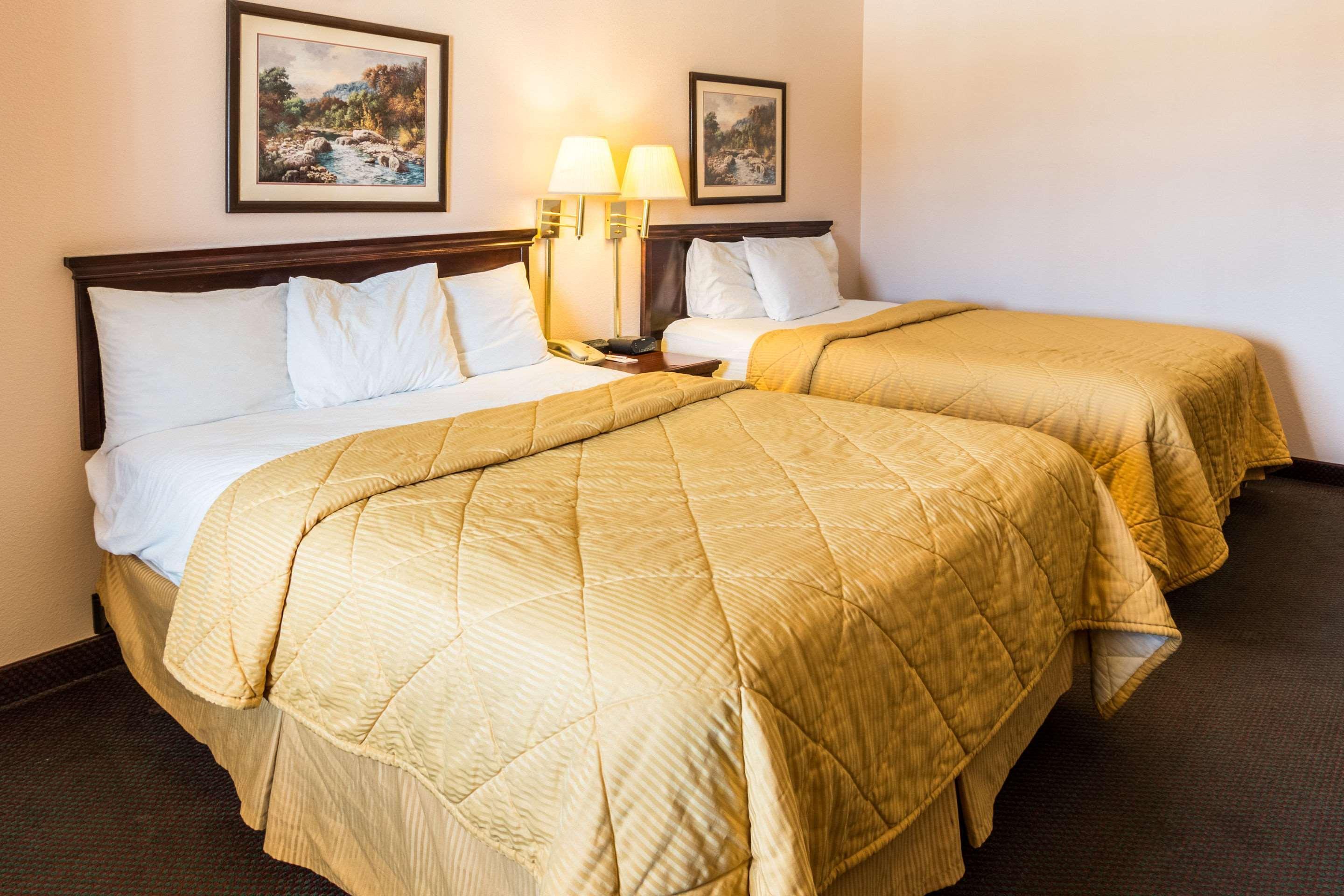 Rodeway Inn Stephenville Esterno foto
