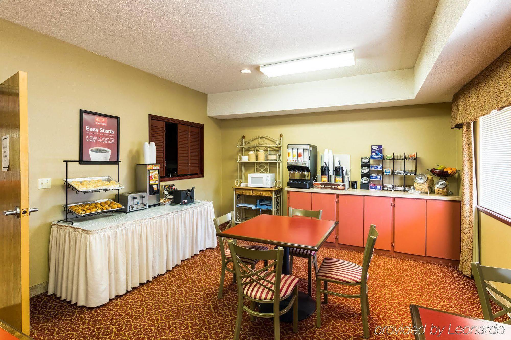 Rodeway Inn Stephenville Esterno foto