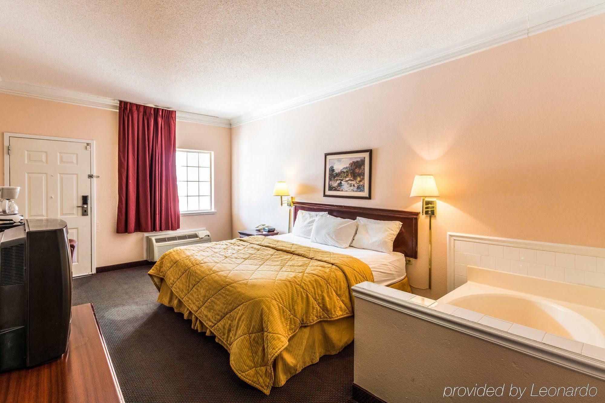 Rodeway Inn Stephenville Esterno foto