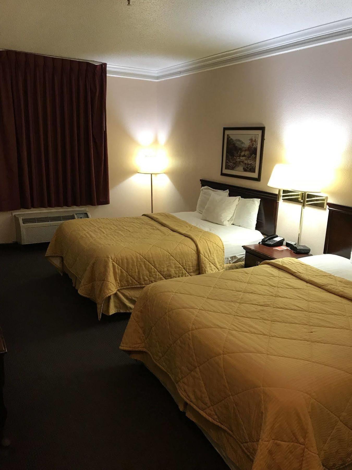 Rodeway Inn Stephenville Esterno foto